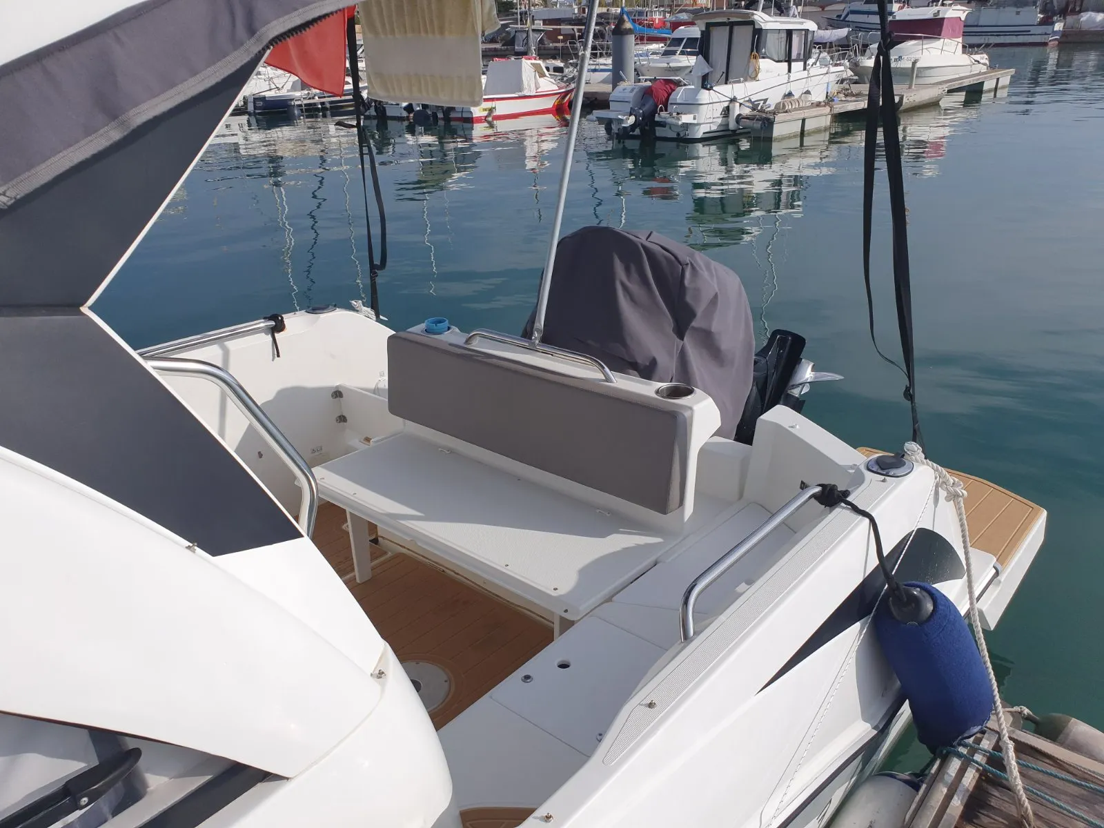 Bénéteau Antares 7 OB 2021 – Full equip, preparada para 12 millas – foto 1