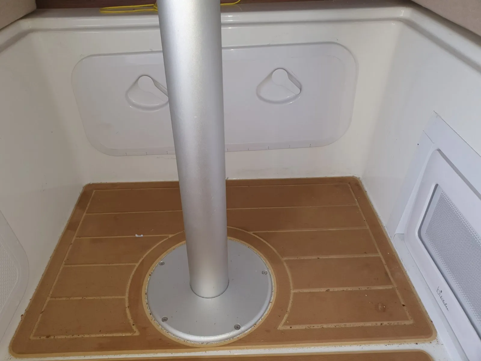 Bénéteau Antares 7 OB 2021 – Full equip, preparada para 12 millas – foto 5
